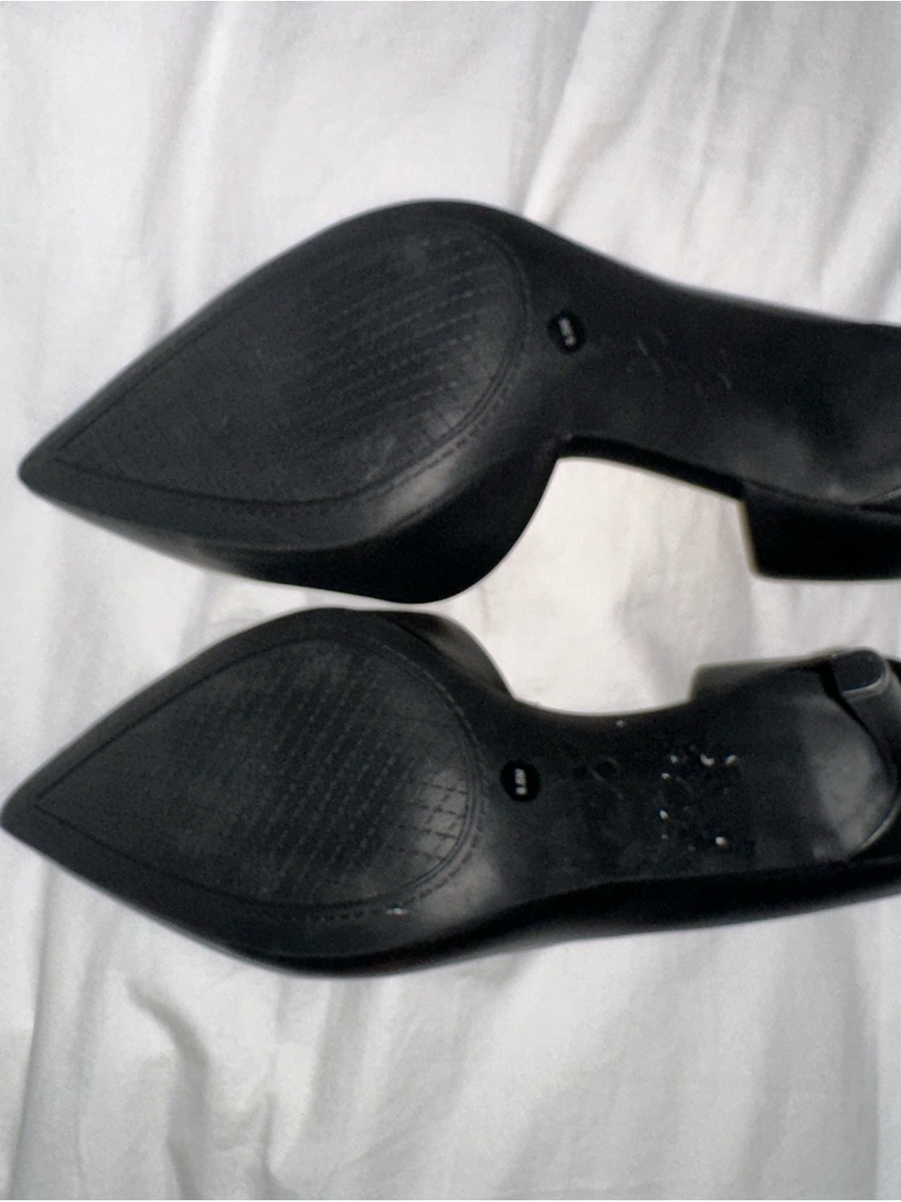 Jessica Simpson Classic Pointed Toe Black D'Orsay Pump - Brand: Jessica Simpson - Picture 4 of 5